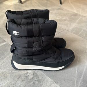 Sorel Boys Whitney II Puffy Mid Boot